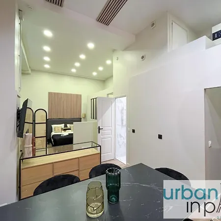 Urbanflat 05 - Courtyard In Apartament Paryż