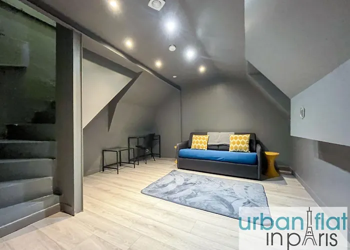 Urbanflat 05 - Courtyard In *